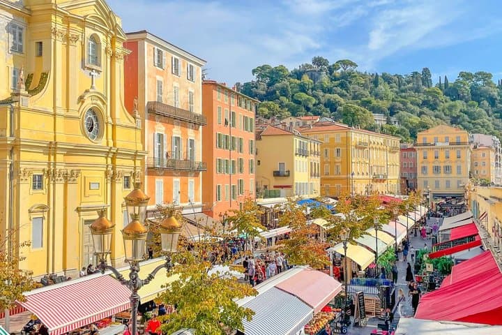 Nice: Five Senses Tour with Èze and Wine Tasting