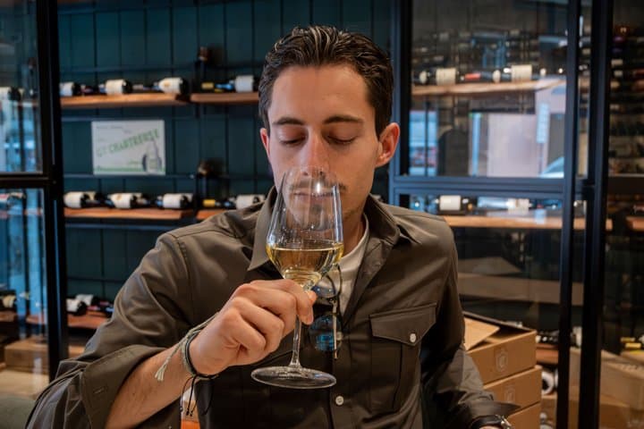 Nice Sensory Travel through 5 Wines of France
