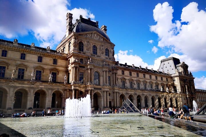 Louvre Highlights and Ancient Egypt Private Tour