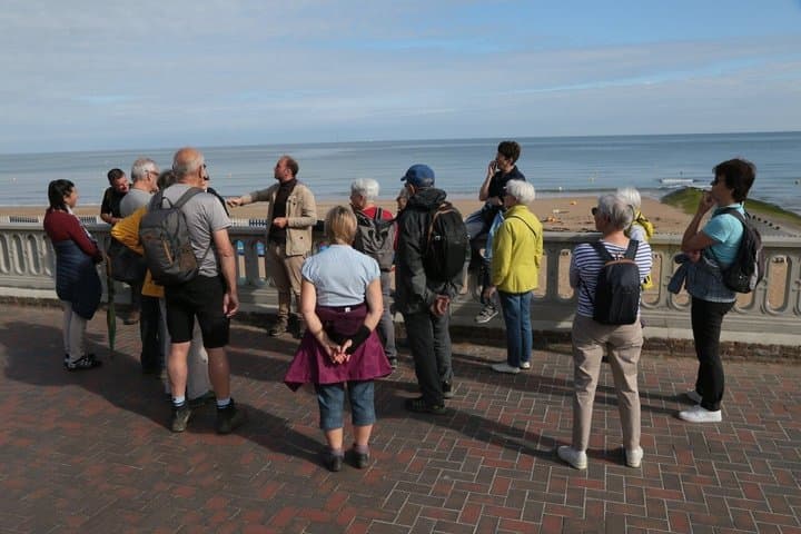 Private guided tour in VAN Honfleur Deauville Cabourg