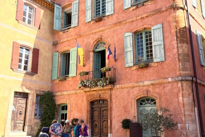 Provence Luberon Tour : Gordes , Roussillon and Lourmarin