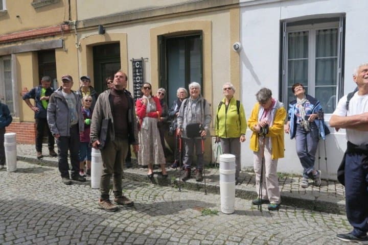 Private walking tour of Honfleur in French