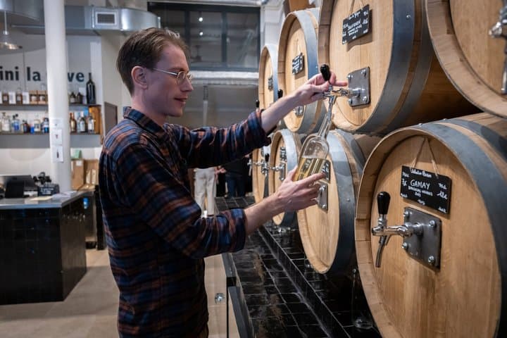 Oenology Course Midi 4 Wines Aperitif Boards with 1 Sommelier