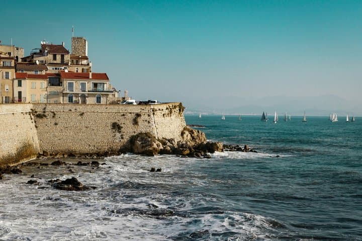 Hidden Art and History of Antibes 4 Museums Walking Experience