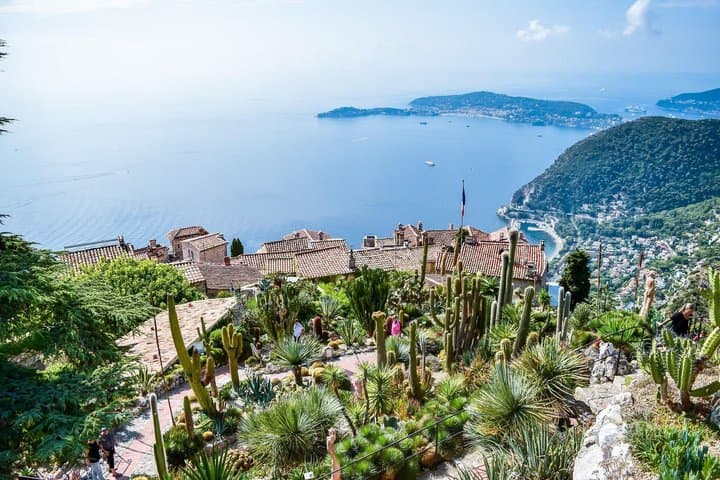 French Riviera Highlights VIP Private Tour: Èze & Monaco