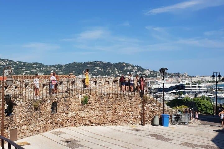 Private Walking Tour of Cannes with Explore Old Town and Market