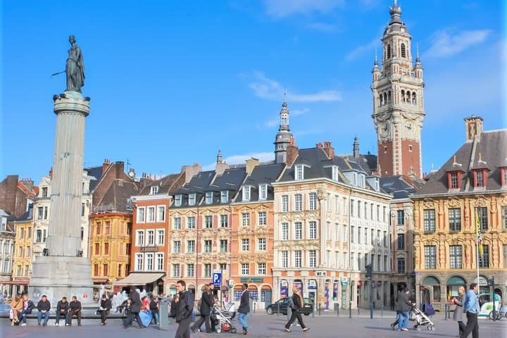 Track game and investigation in Lille and you are the detective