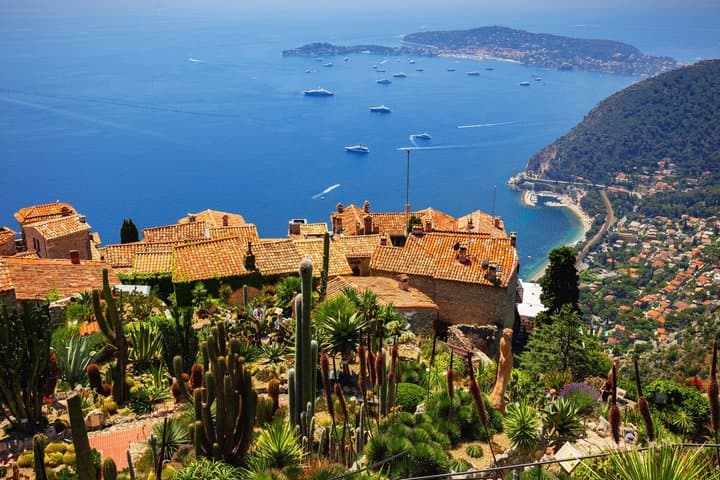 Private Tour: Monaco, Monte Carlo & Eze Village from Marseille