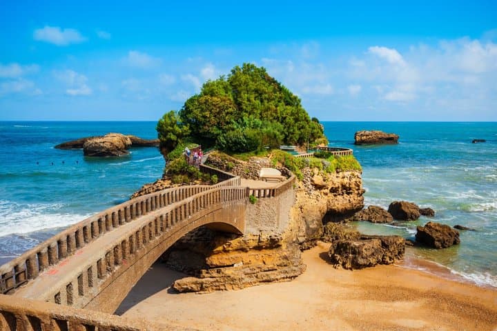 Private Shore Tour: Basque Coast Highlights