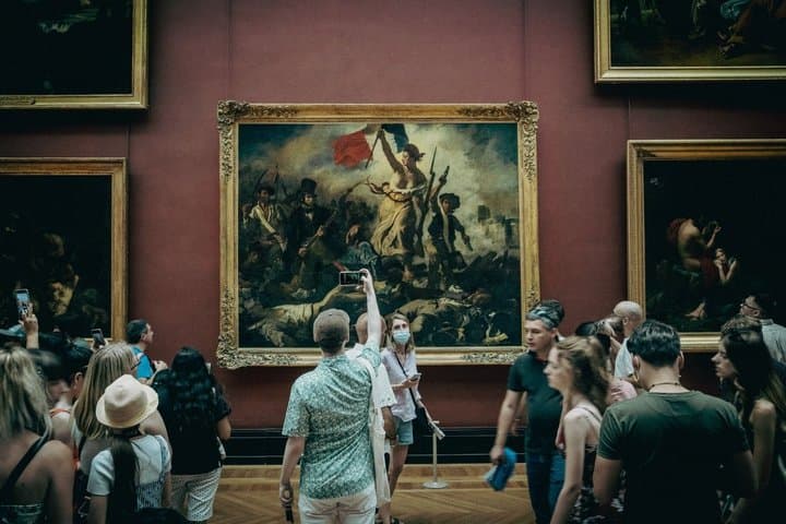 Paris: Early Morning Louvre Private Tour | Mona Lisa First Access