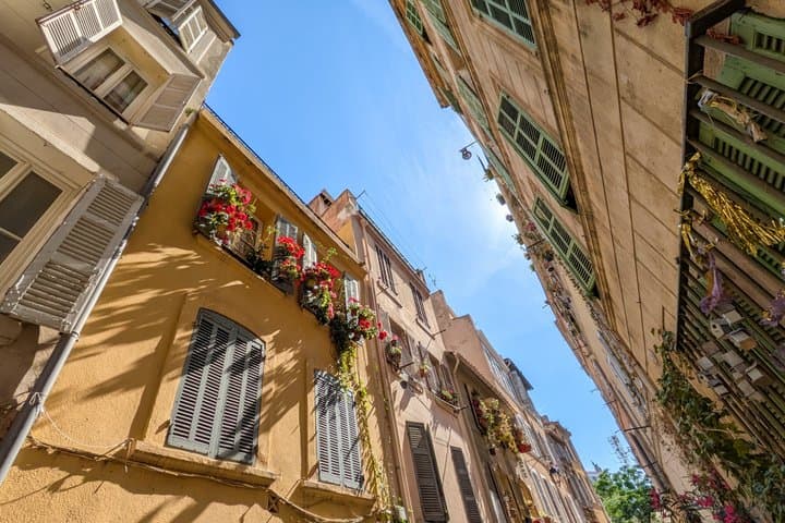 Private Shore Tour: Marseille, Aix-en-Provence & Cassis