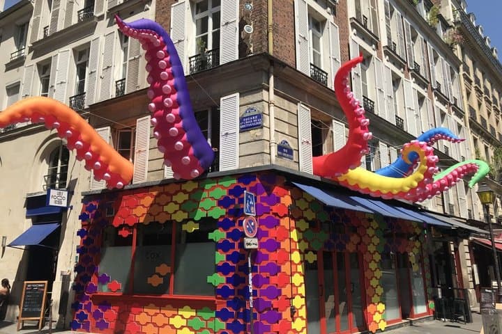 Paris Queer Bars and Stories in Le Marais