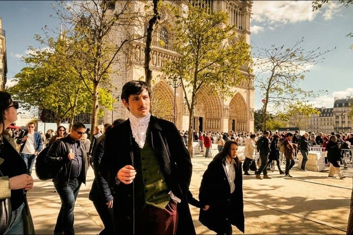 Unique Notre Dame and Medieval tour: Travel in time w/ Edgar Poe