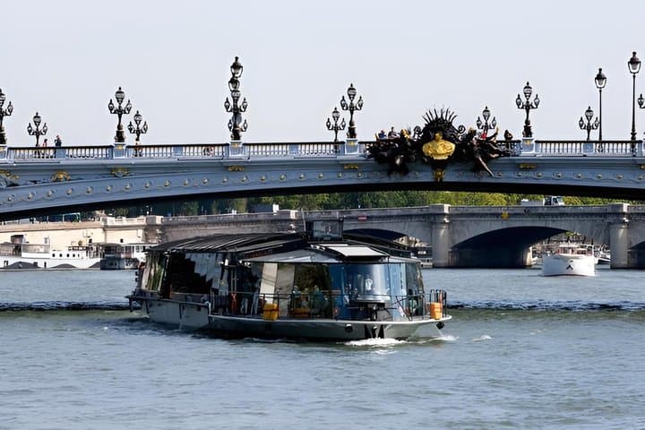 2Day Paris Investment Eiffel Dining Cruise and Property Viewings
