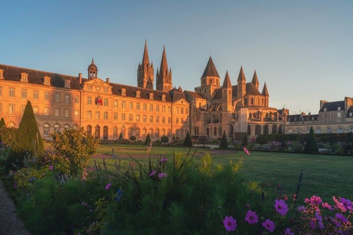 Private Tour: Historic Caen Walking