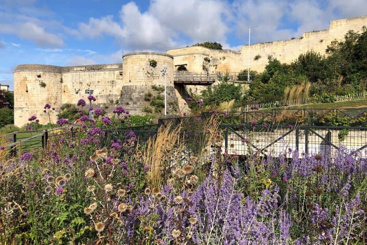 Private Tour: Historic Caen Walking