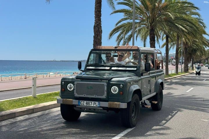 French Riviera Tour in Vintage Land Rover Defender