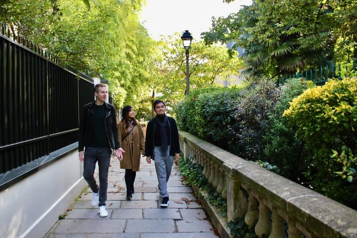 Explore Montmartre Walking Tour