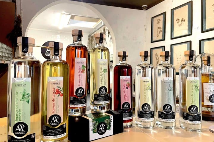 Visit and tasting at the distillery L'Alambic Parisien