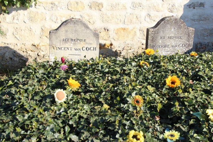From Paris Day Tour to Giverny and Van Gogh Auvers sur Oise
