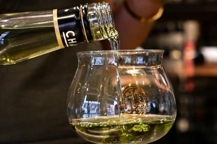 Immersive tasting of 3 Chartreuses in Nice