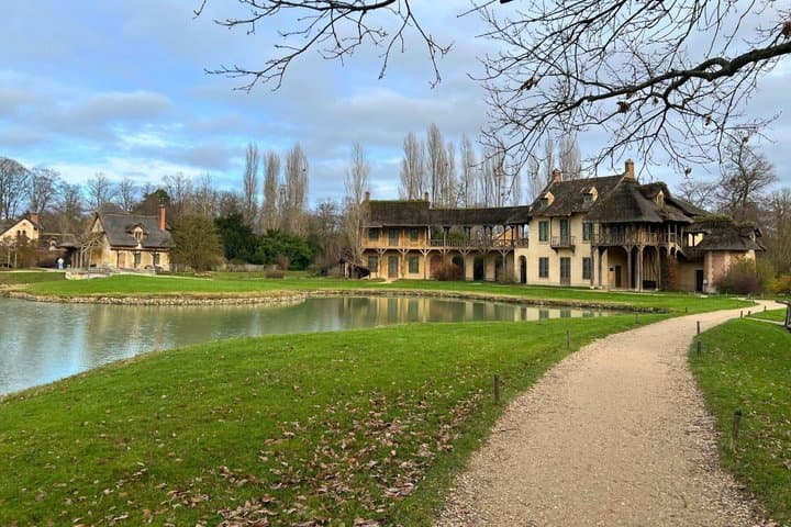 Versailles Private Day Tour from Paris Gardens Palace Visit