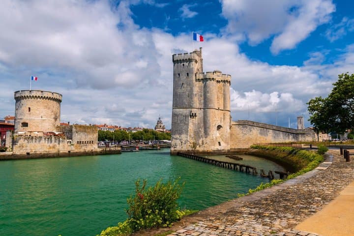 Fort Boyard 5-Hour Sailing – Private Shore Tour
