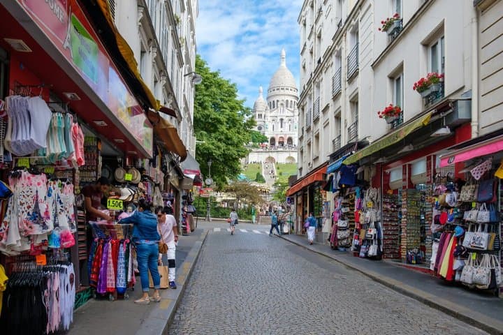 Montmartre Hidden Gems Walking Tour