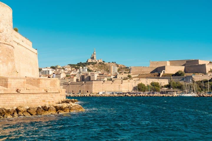 Marseille Old Port and Panier District Walking Tour