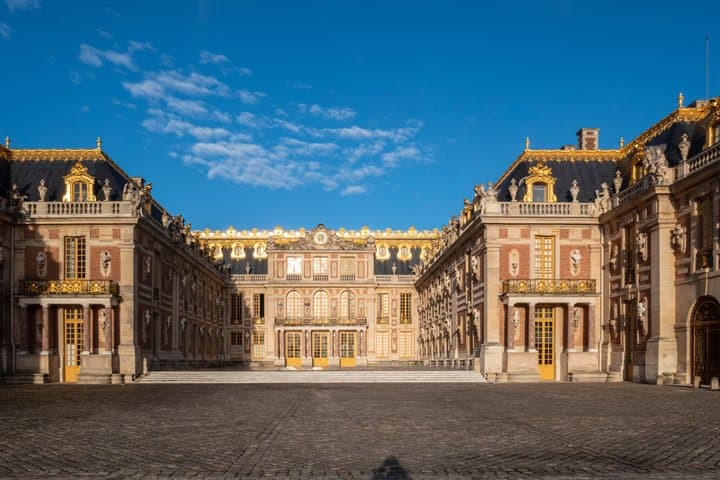 Versailles from Rouen | Private Roundtrip Transfer