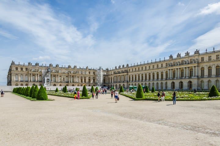 Versailles from Honfleur | Private Roundtrip Transfer