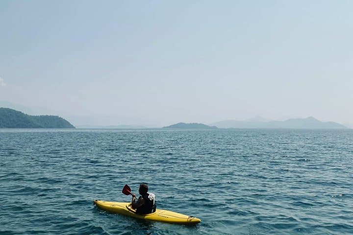 Cannes Signature Escape: Yoga & Kayaking to Lérins Islands