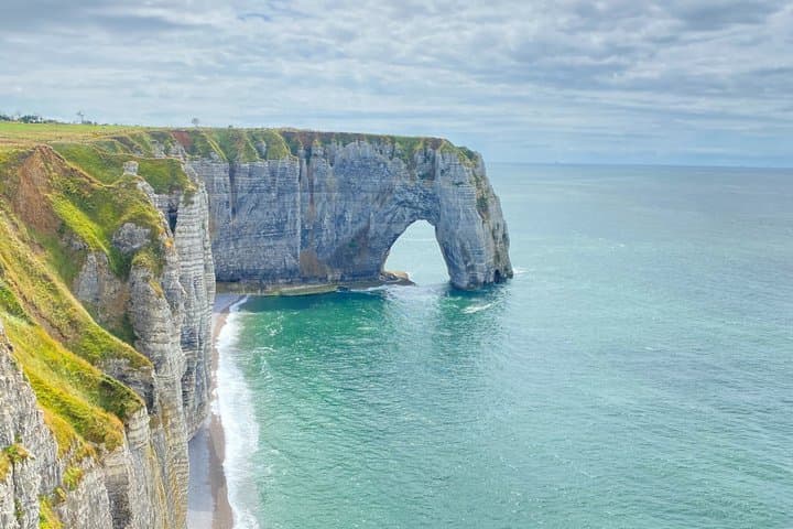 Private D Day Tour in Normandy from Paris with driver