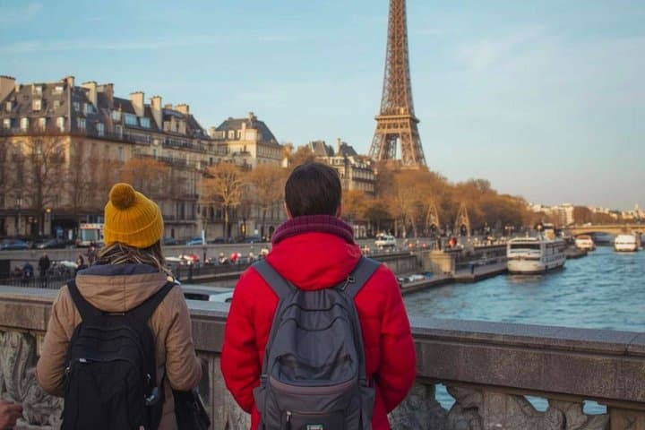 Paris Small Group City Tour by Minibus and Seine Cruise
