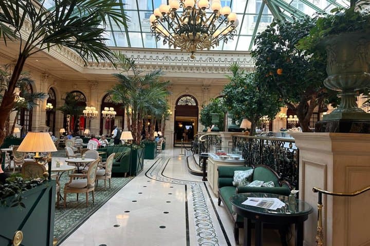 Paris: Perfume Workshop, Palais Garnier & Lunch Tour
