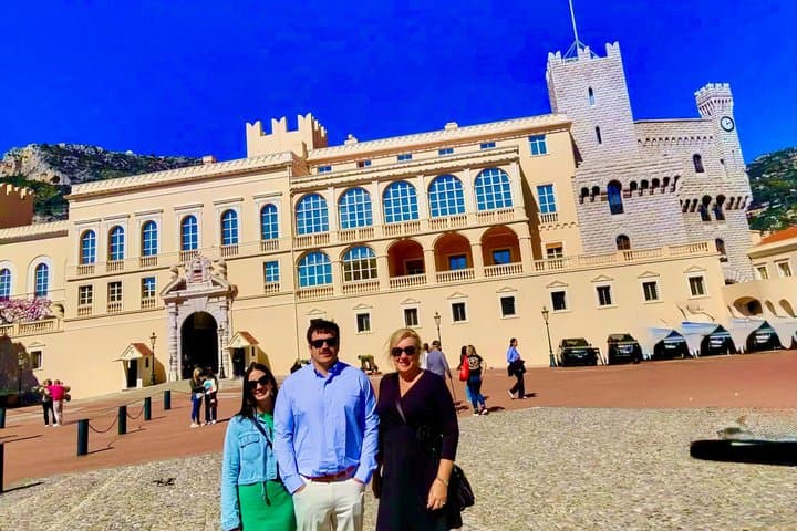 Monaco Heritage private tour and Outlet Shopping Experience
