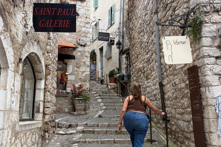 Private Tour St Paul de Vence Maeght and Tourrettes from Nice