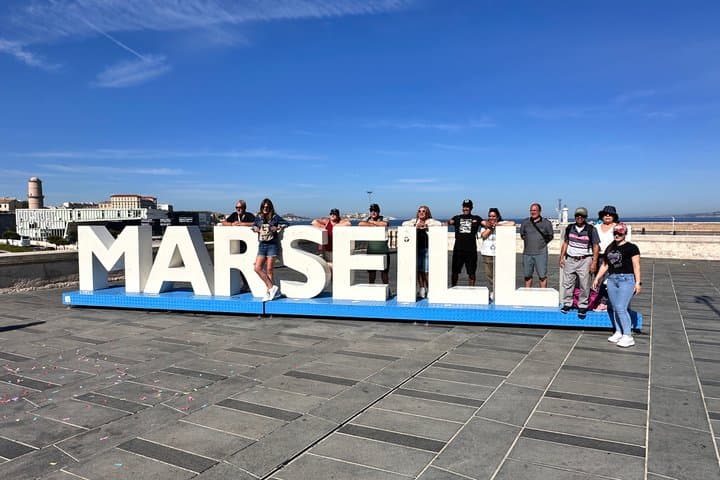 Marseille Street Food and Guided Sightseeing Walk