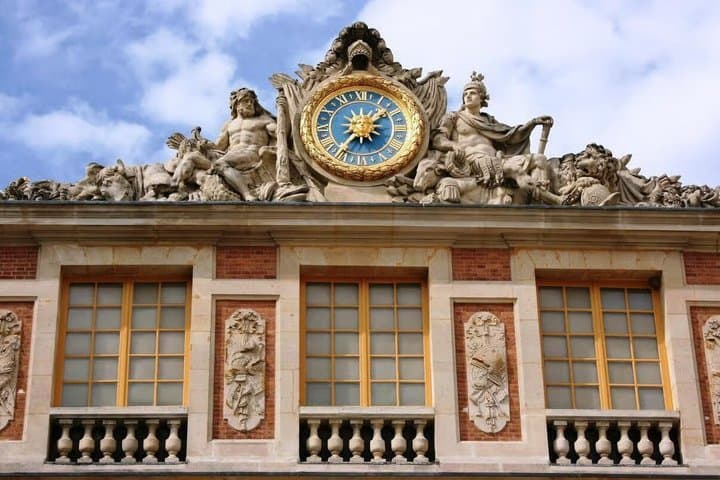 Versailles Palace and Gardens Exclusive Private Guided Tour