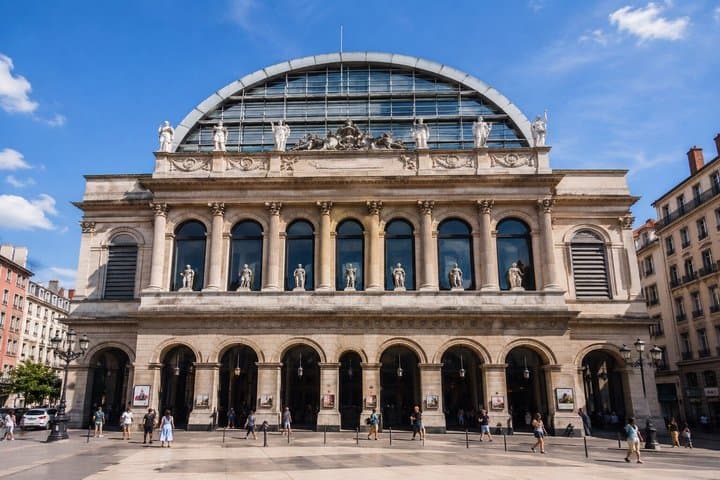 Lyon Immersive Track Game on Smartphone in 11 steps