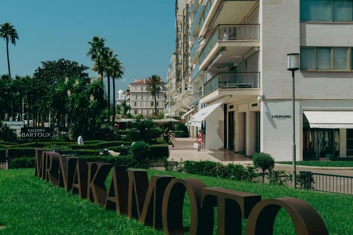 Cannes Express Old Town Walk and Riviera Views by Train