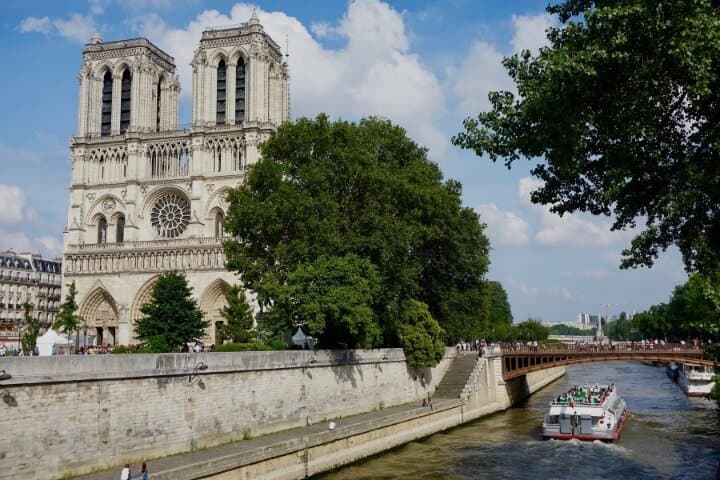 Paris Notre Dame Tour with Macaron, Crypte or Cruise Options