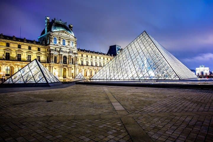 Aquarium Ticket and Digital City Tour in Paris