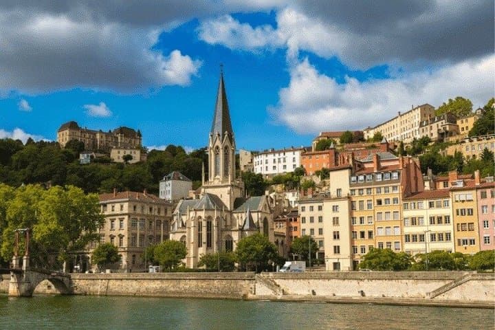 Lyon Airport Private Transfer to and from City Center