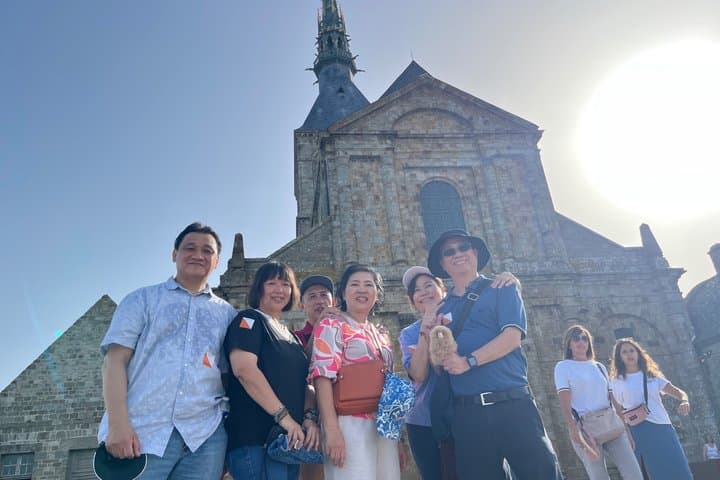 2Day Grand French Adventure: Mont Saint Michel D-Day Loire Valley