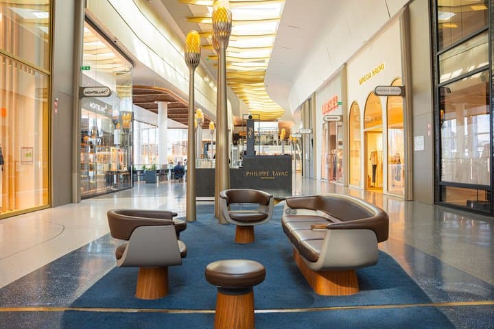 VIP Lounge Access and Premium Shopping at CAP3000