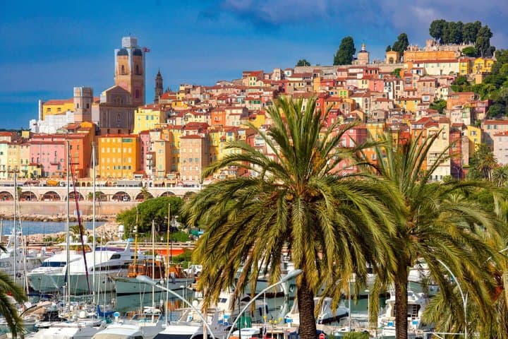 Hello Menton: Private 2-Hour Intro City Walk with Local Guide