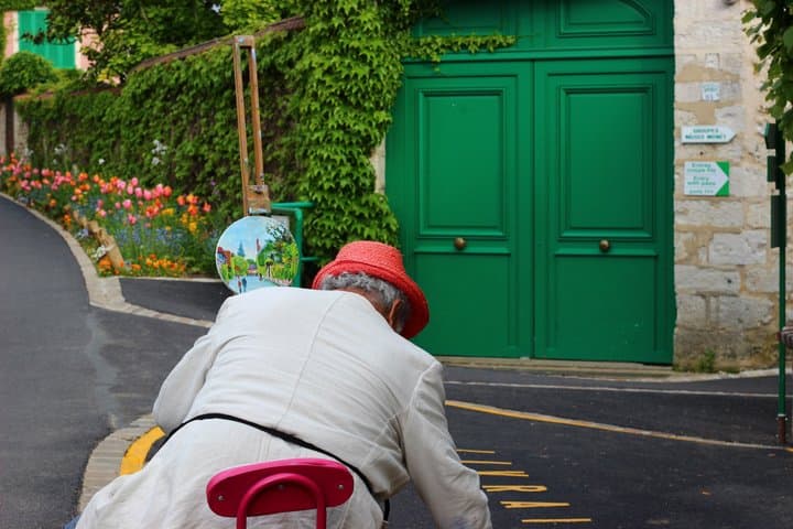 Private Luxury Giverny and Monet Gardens Experience from Paris