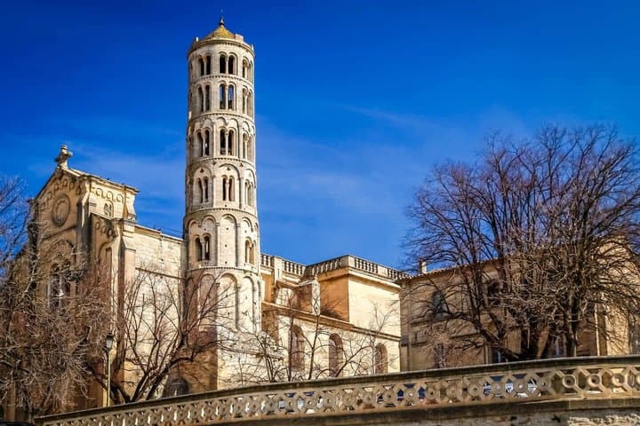 Hello Uzes: Private 2-Hour Intro City Walk with Local Guide