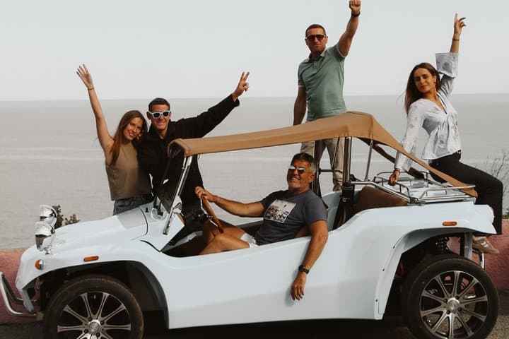Riviera Sunset Drive - Cannes Road Trip en Buggy Vintage